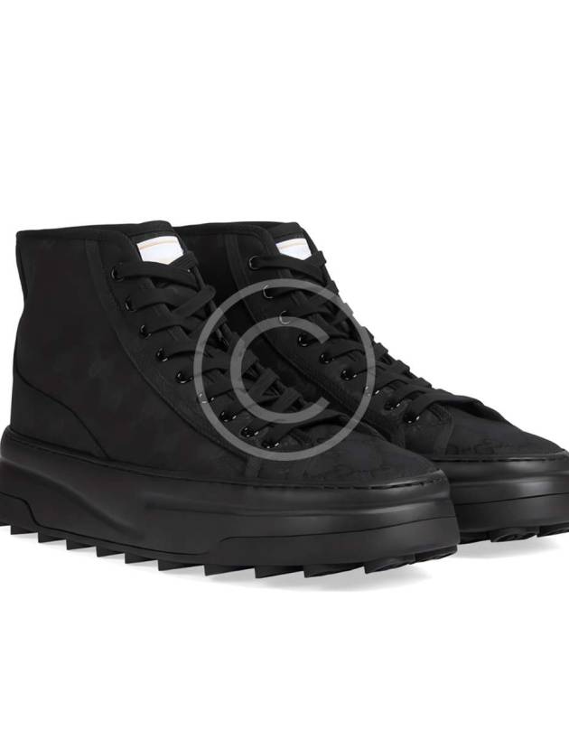 Black laced boots